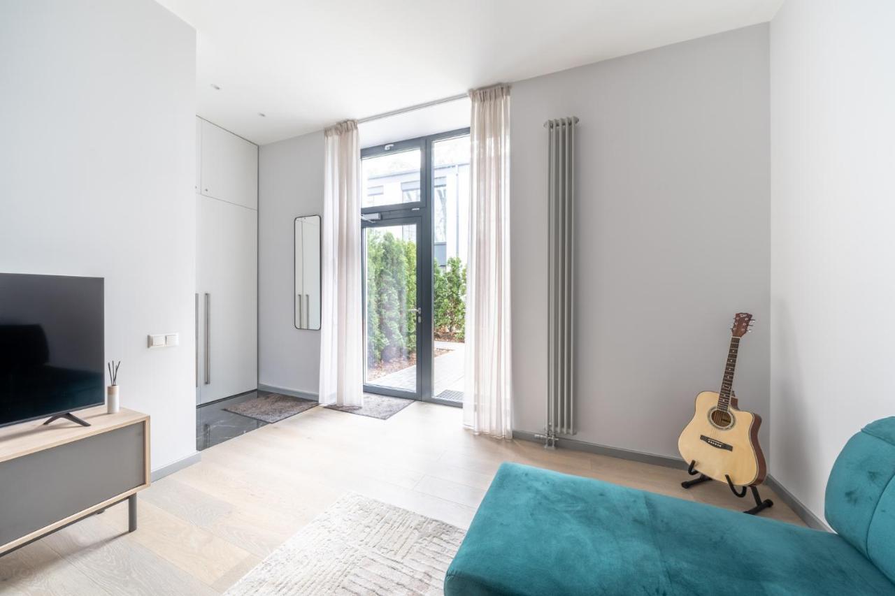 New Comfortable 2 Bedroom Cottage W/Big Terrace Jūrkalne 객실 사진