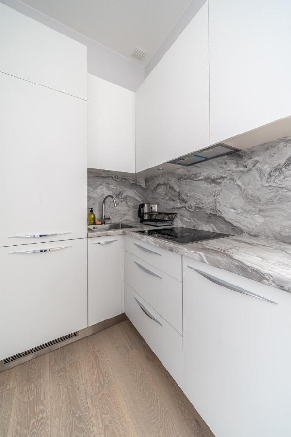 New Comfortable 2 Bedroom Cottage W/Big Terrace Jūrkalne 외부 사진