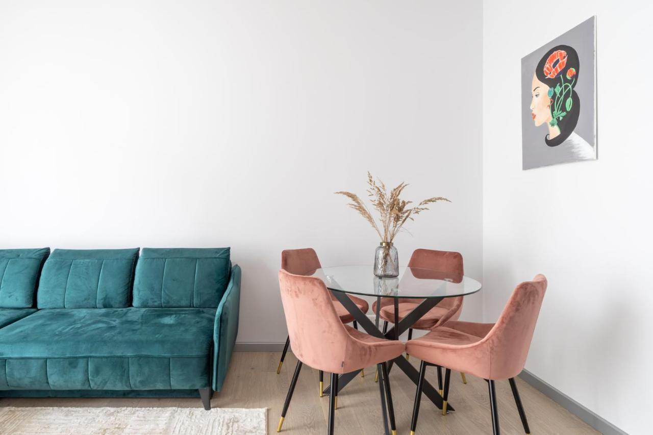 New Comfortable 2 Bedroom Cottage W/Big Terrace Jūrkalne 외부 사진