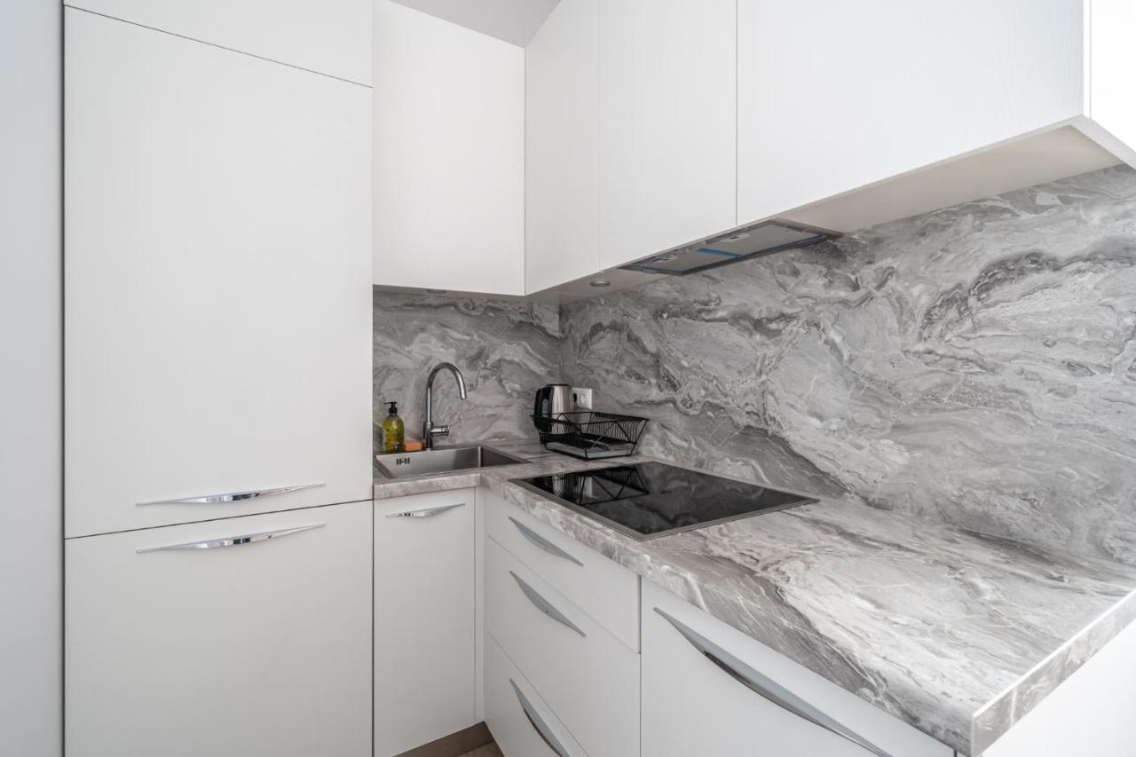 New Comfortable 2 Bedroom Cottage W/Big Terrace Jūrkalne 외부 사진